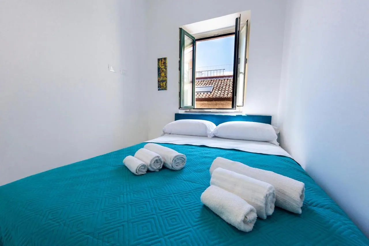 Kapitano Apartments Taormina
