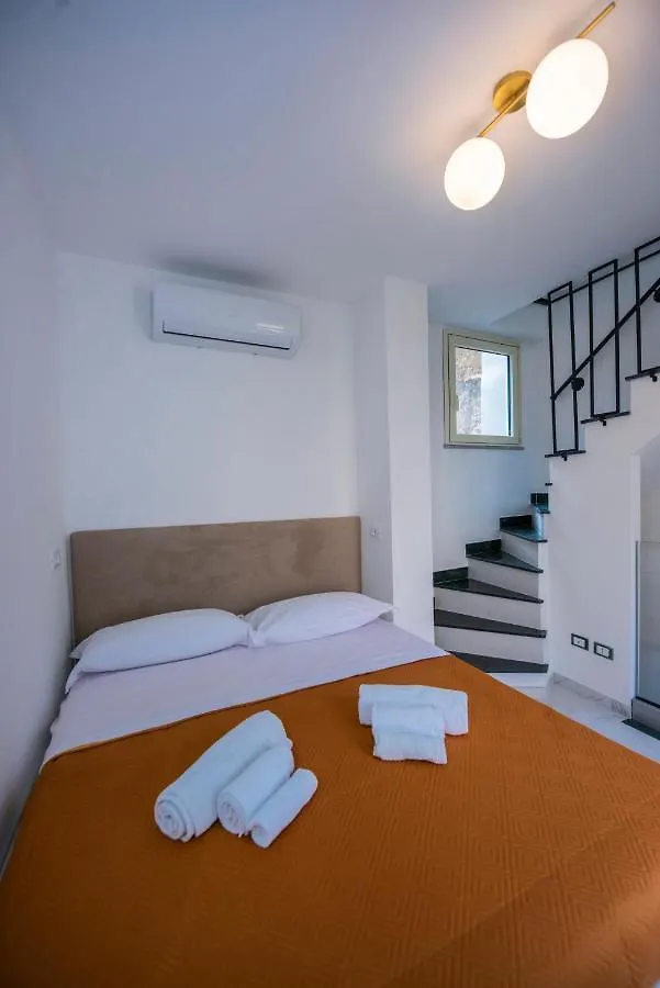 Kapitano Apartments Taormina