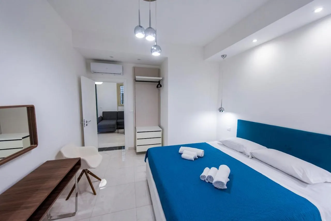 Kapitano Apartments Taormina Italy